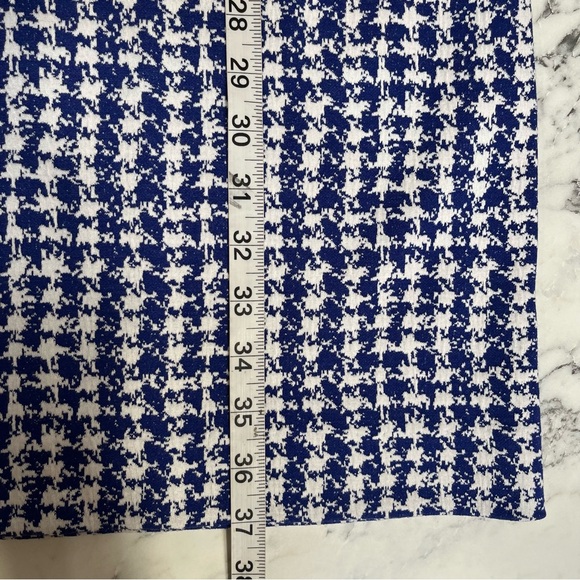 Tyler Boe Constance blue white etched houndstooth sheath dress ruffle neckline - Picture 8 of 11